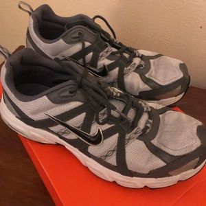 Nike Air Alvord VII shoes